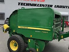 John Deere GEBR. PRESSE JOHN DEERE F 440E