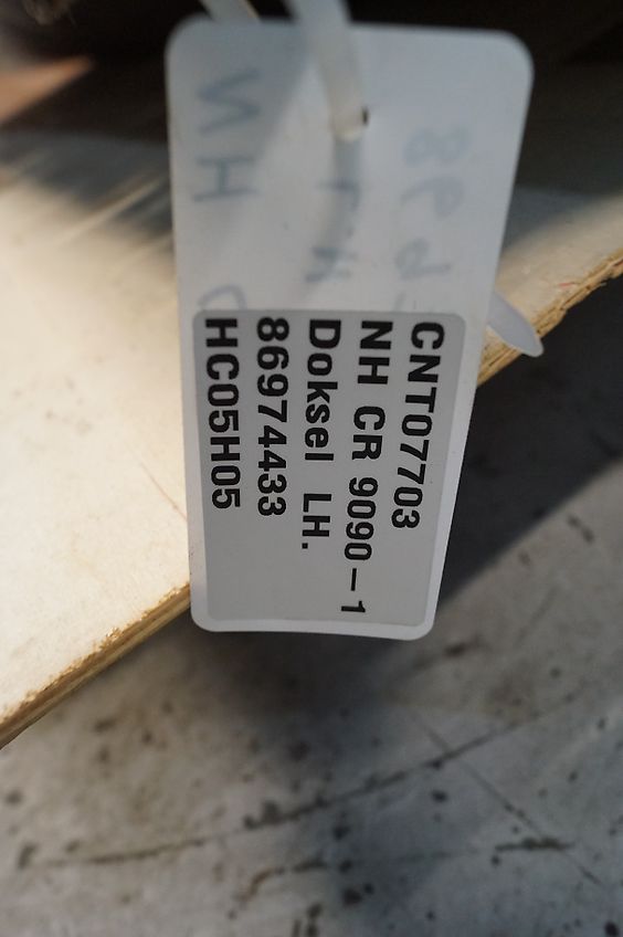 New Holland CR9090 (Spare part/Reservedel/Ersatzteil)