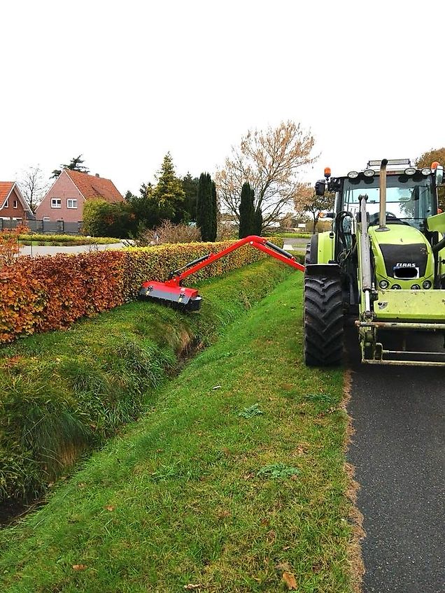 Omarv Böschungsmulcher Auslegemulcher Schlegelmulcher Mulcher