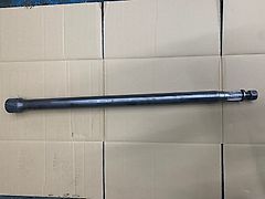 John Deere SHAFT FOR FRONT AXLE WITH TLS (used) FOR JOHN DEERE 6020