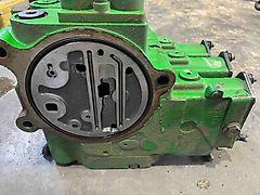 John Deere ELEC-HYD PROPORTIONAL VALVЕ (used) - John Deere 8030