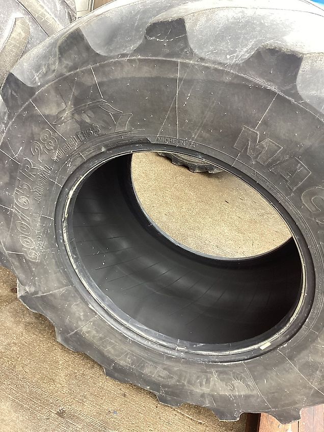 Michelin Match Bib 600/65R28