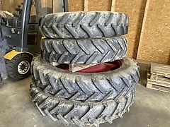 BKT RÄDER 270/95R32+300/95R46