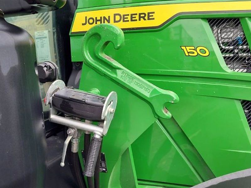 John Deere 6 R 150