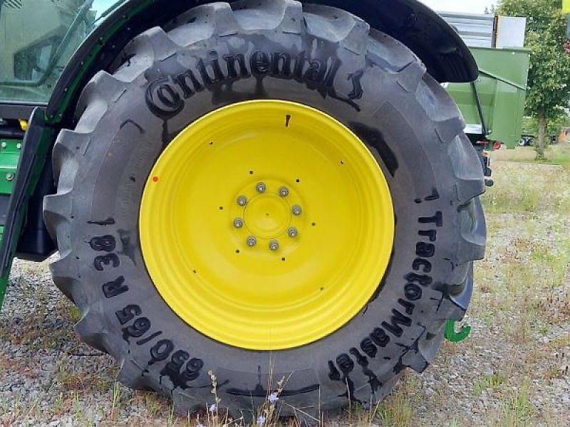 John Deere 6 R 150