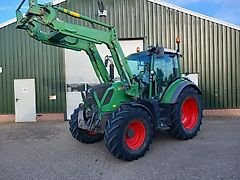 Fendt 311 S4 Profi met Cargo 4x75 frontlader