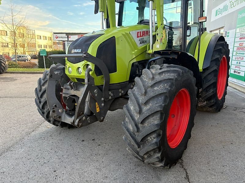 Claas ARION 430 CIS