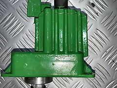 John Deere Stepper Motor (Used) - John Deere 5020, 6J, 6000, 7000