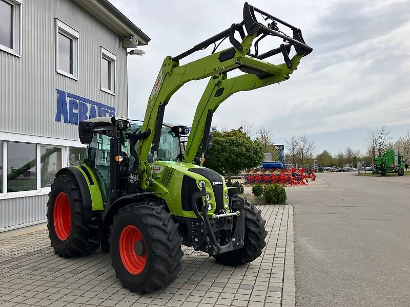 Claas Arion 420