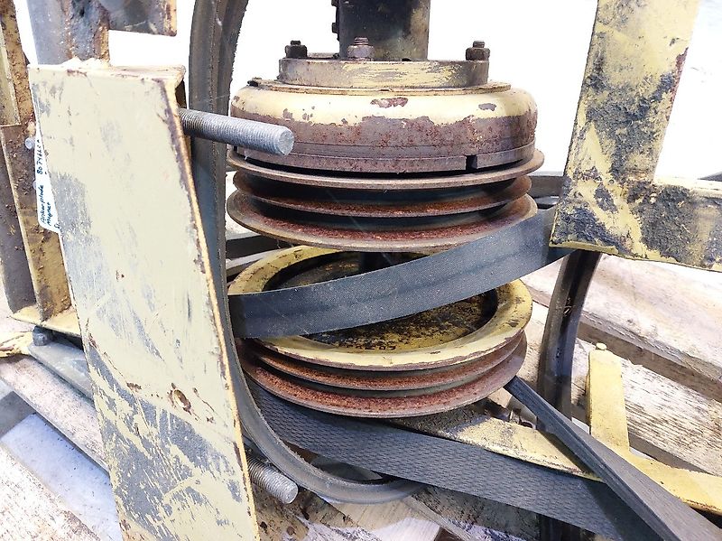 New Holland 8060 (Spare part/Reservedel/Ersatzteil)