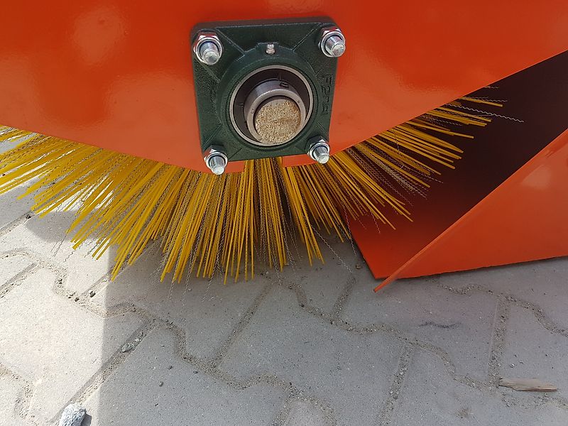 Metal-Technik Kehrmaschine Kehrbürste 1800 mm Traktor Frontlader Stapler Euroaufnahme