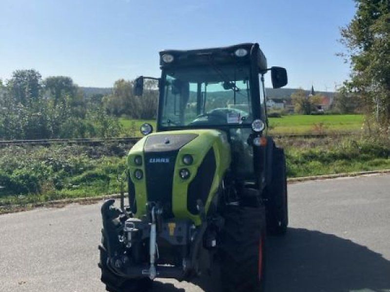 Claas NEXOS 240 M ADVANCED VF
