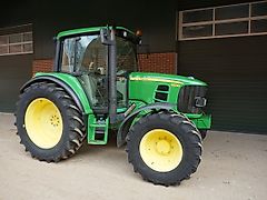 John Deere 6230