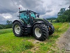 Valtra N 135 A