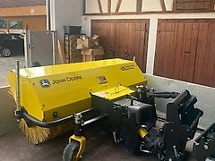 John Deere 52 Quick Hitch Broom