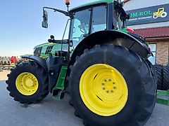 John Deere 6175M