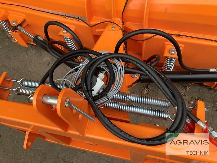 Düvelsdorf SCHNEESCHILD