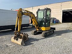 Komatsu PC26MR-5