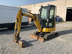 Komatsu PC16R HS