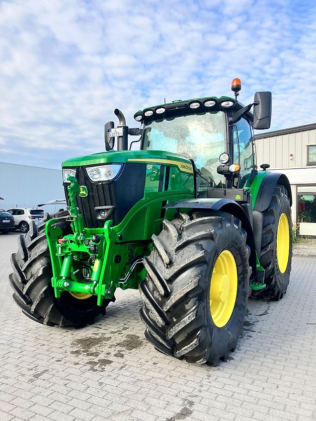John Deere 6R 175