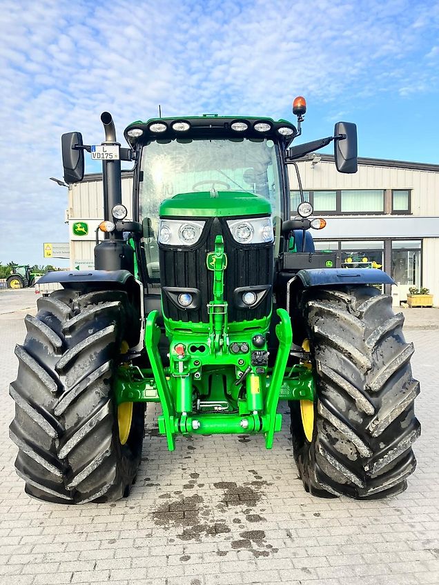 John Deere 6R 175