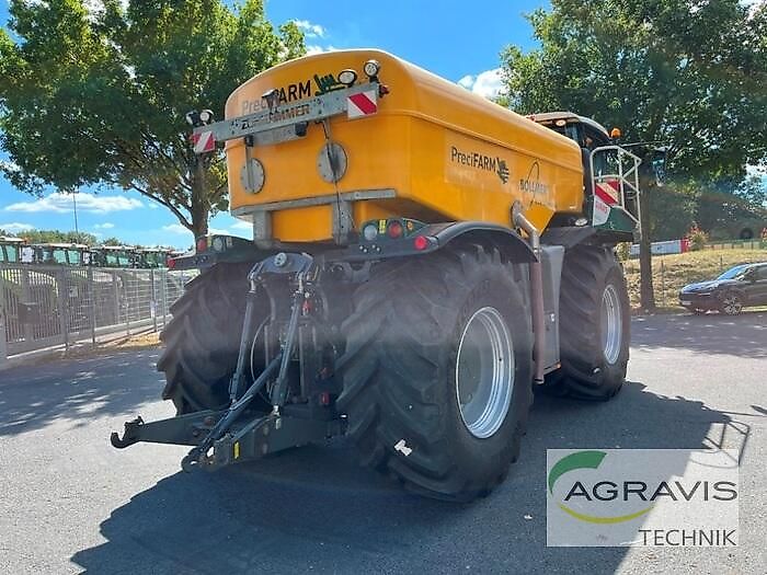 Claas XERION 4000 SADDLE TRAC