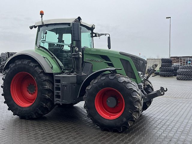 Fendt 824 Vario