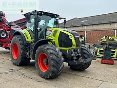 Claas AXION 870