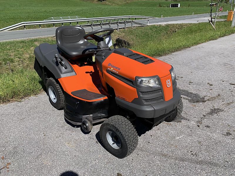 Husqvarna Rasentraktor TC 138L