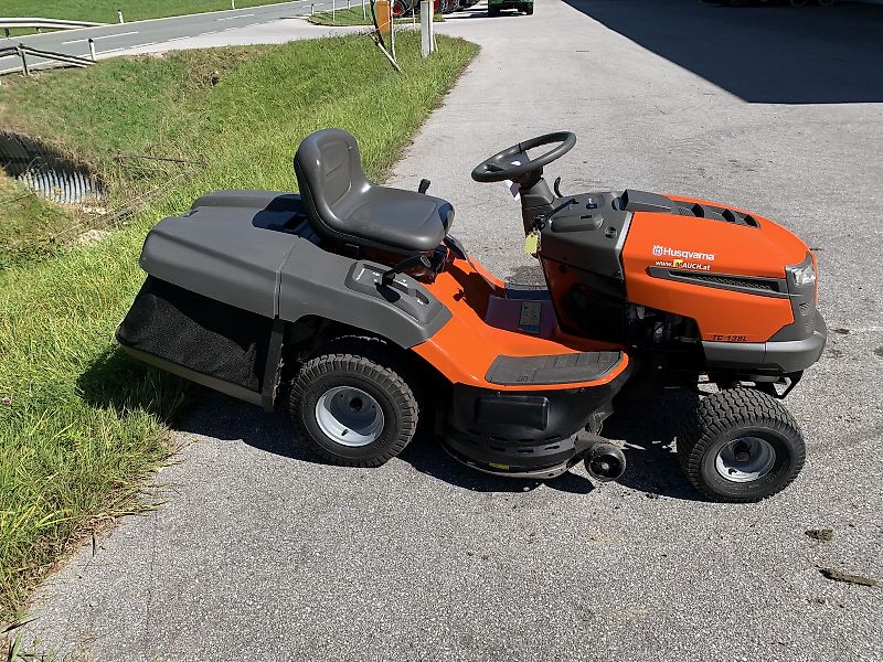 Husqvarna Rasentraktor TC 138L