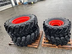 Claas 540 65R30 UND 420 65R20 RÄDER