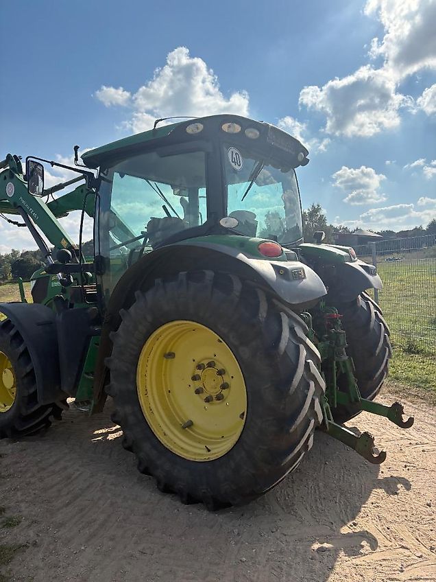 John Deere 6125R
