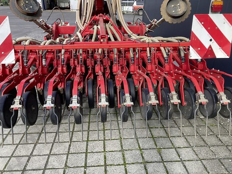 Pöttinger TERRASEM R3 ARTIS PLUS