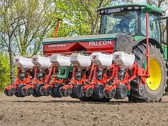Agro-masz FALCON - SIEWNIK PUNKTOWY / EINZELKORNSÄMASCHINE