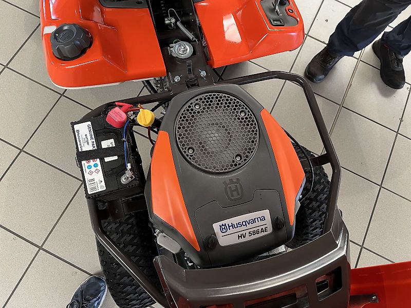 Husqvarna Rider 216T AWD 103cm Mähdeck nur 57H