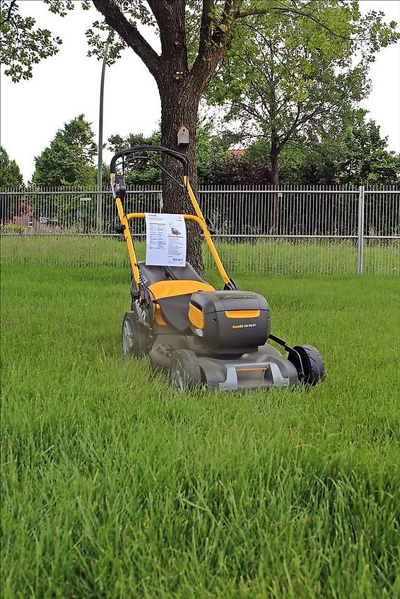 Stiga COMBI 753 SQ AE Akku-Rasenmäher