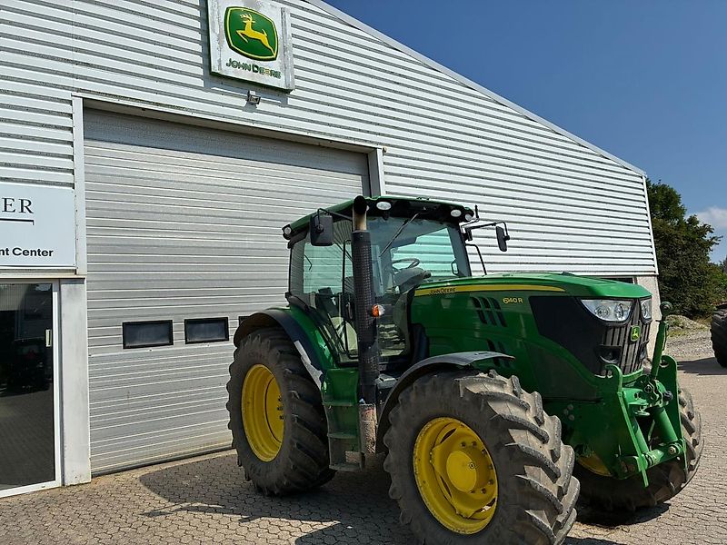 John Deere 6140R