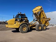 Caterpillar 730