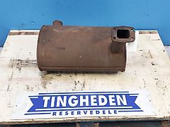 New Holland 8260 (Spare part/Reservedel/Ersatzteil)