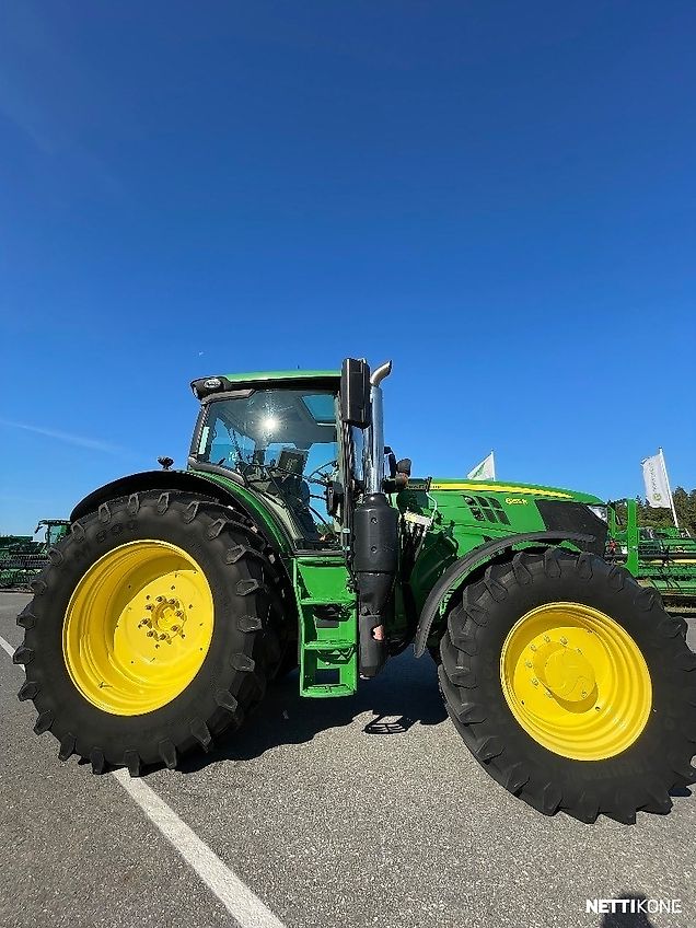 John Deere 6155R