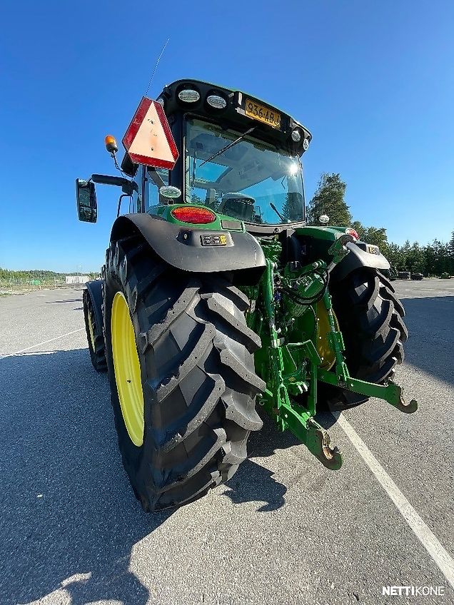 John Deere 6155R