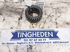 New Holland LB115B (Spare part/Reservedel/Ersatzteil)