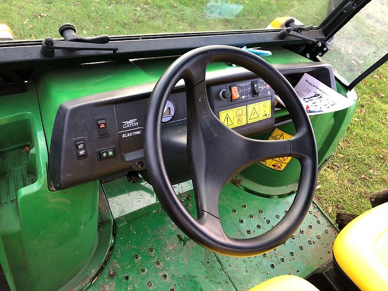 John Deere TE SD CAB