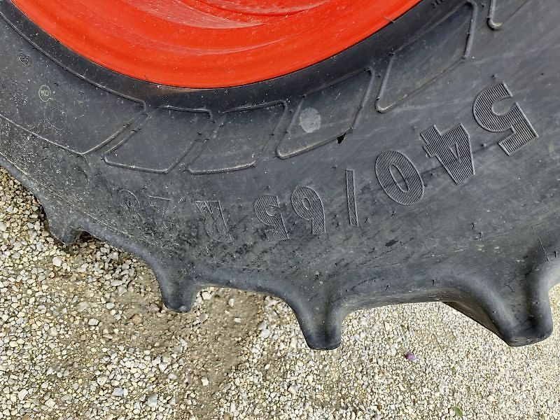 Claas ARION 550 CMATIC CEBIS AVO25