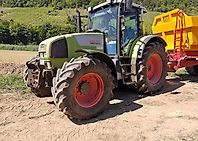 Claas Ares 696 Claas Ares 696