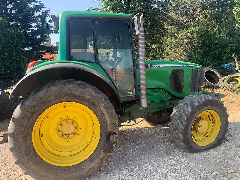 John Deere John Deere 6810 , 6910 Breaking for spare parts only