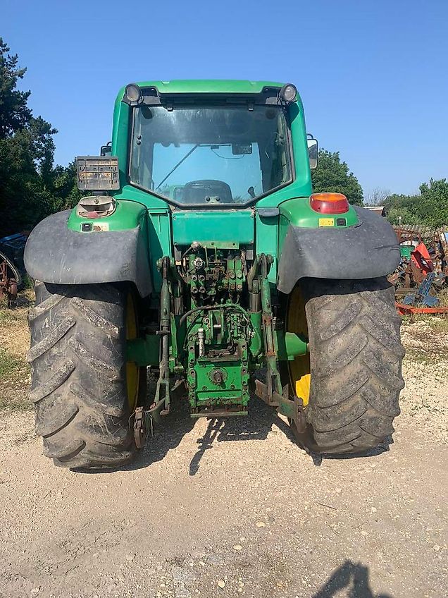 John Deere John Deere 6810 , 6910 Breaking for spare parts only