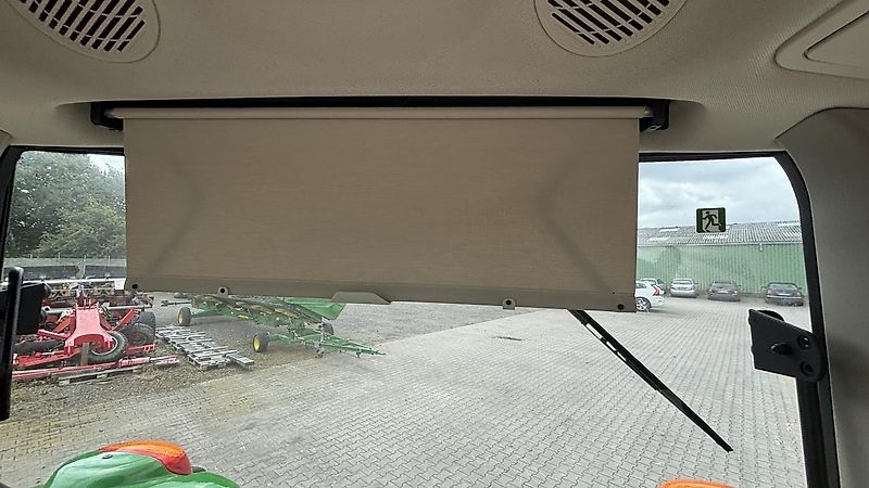 John Deere TRAKTOR 6120M MIT KABINE