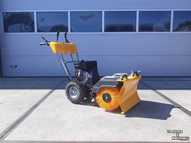 Stiga SW600G veegmachine