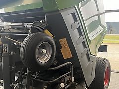 Fendt ROTANA 130F